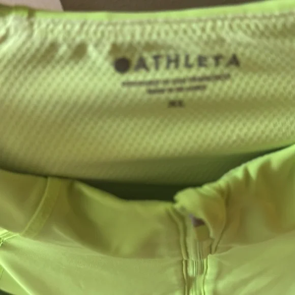 Athleta running top - Picture 4 of 5